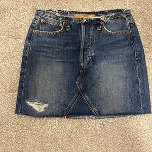 Joe’s women’s high rise denim skirt. Sz. 24